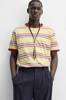 T-SHIRT À RAYURES CONTRASTÉES