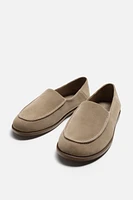LEATHER LOAFERS