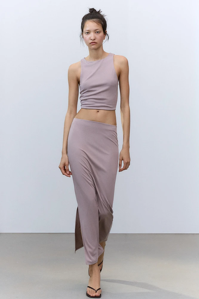 SLEEVELESS CROP TOP