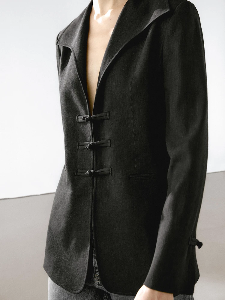 Linen blend blazer with fastening detail
