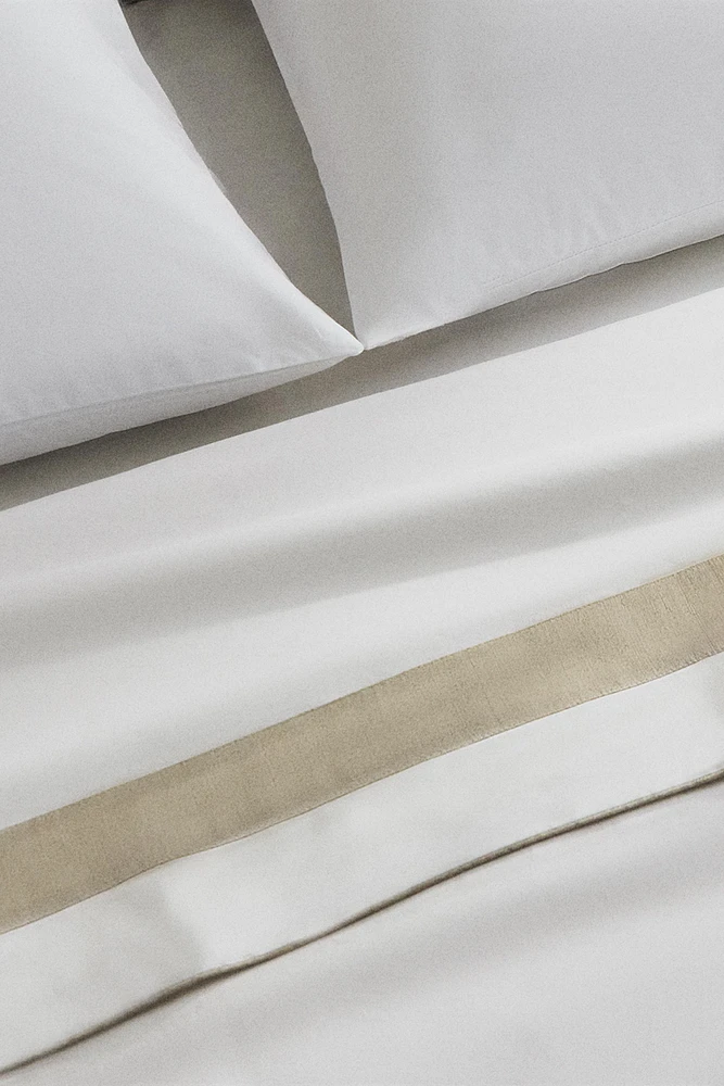 COTTON FLAT SHEET WITH BORDER