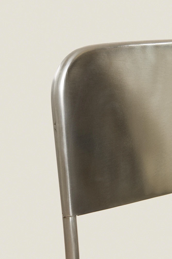 CHAISE STRUCTURE ACIER