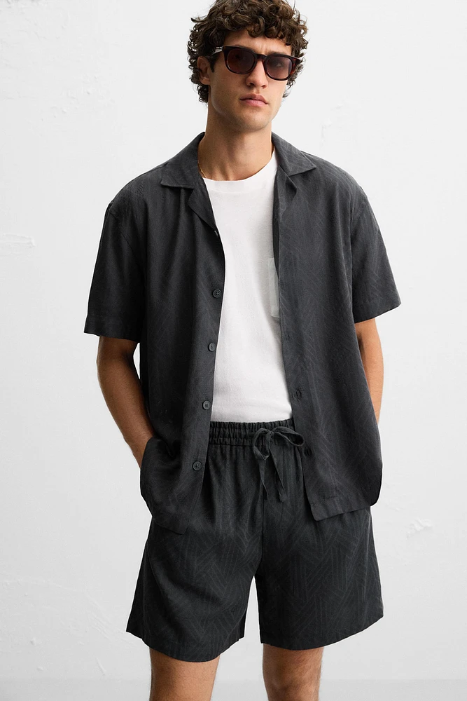 CHEMISE JACQUARD GÉOMÉTRIQUE