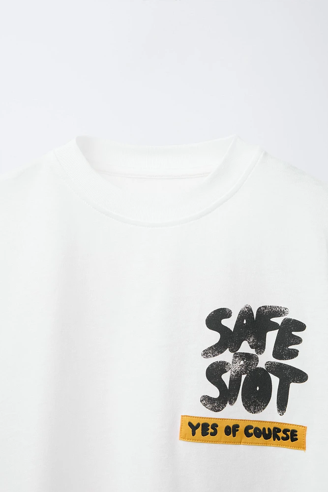 GRAFFITI PRINT T-SHIRT