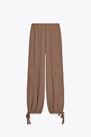 TEXTURED CARGO PANTS