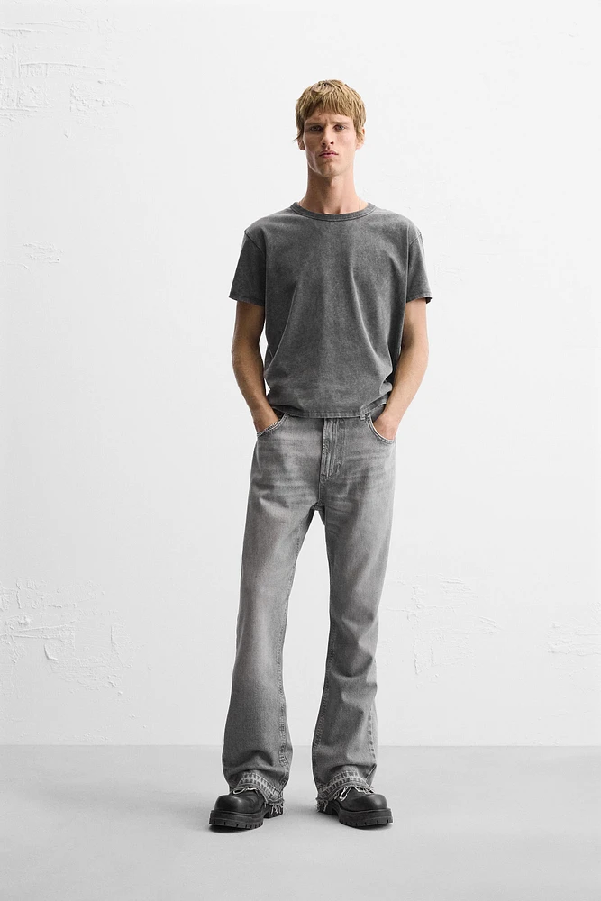 FLARE FIT JEANS