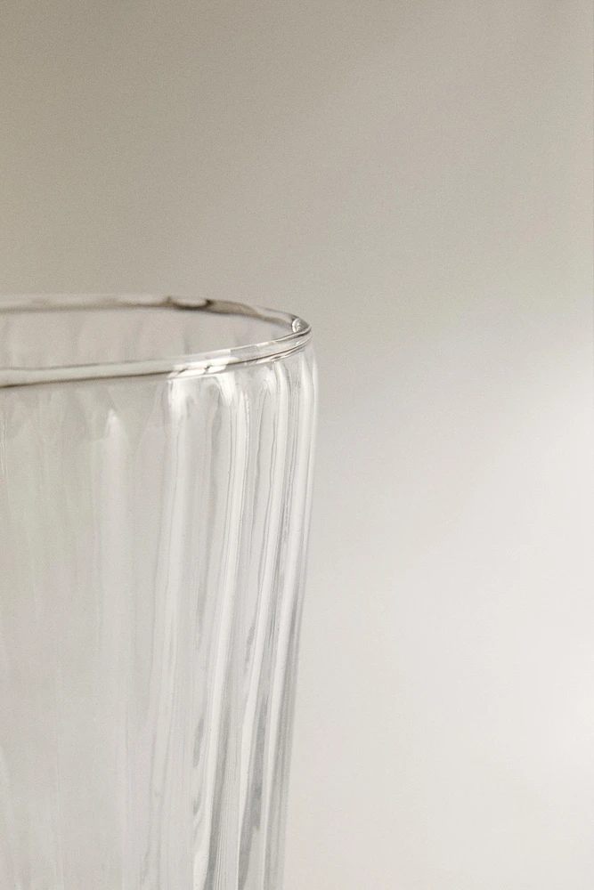 RAISED DESIGN GLASS TUMBLER