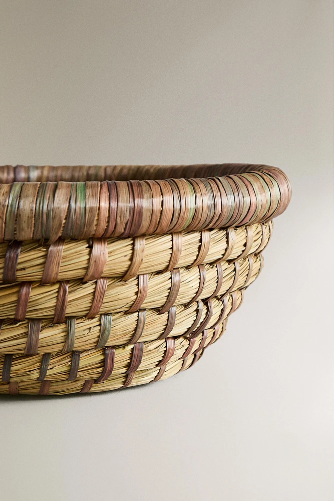 ROUND BRAIDED BASKET