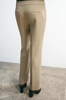 PANTALON ÉVASÉ À TAILLE HAUTE