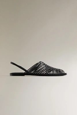 CRISS-CROSS STRAP LEATHER SANDALS