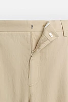 PANTALON RELAXED FIT À PLIS ÉDITION LIMITÉE