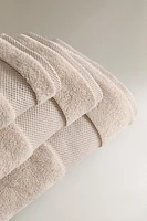 EXTRA SOFT BATH TOWEL (800 GXM²)