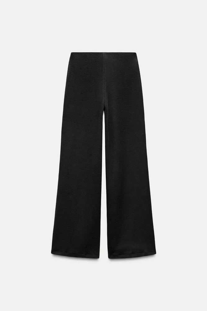 SOFT FEEL RIBBED PANTS