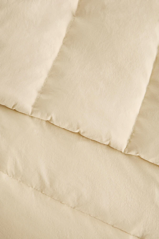 QUILTED NYLON QUILT