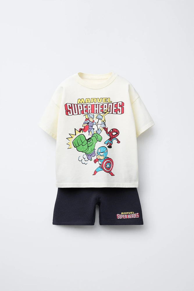 THE AVENGERS © MARVEL T-SHIRT AND SHORTS SET
