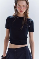 TRIMMED SHORT SLEEVE KNIT TOP