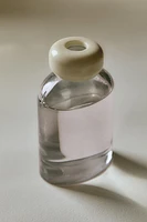 (4.06 oz) FLEUR DE VÉTIVER SCENTED REED DIFFUSER