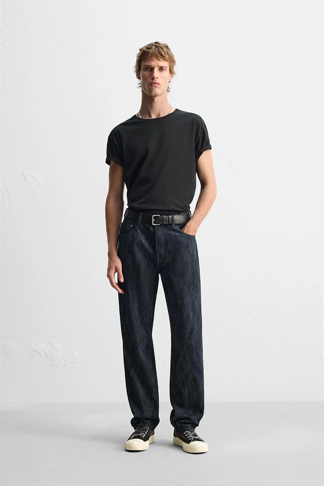 JEAN STRAIGHT FIT ESTAMPADO