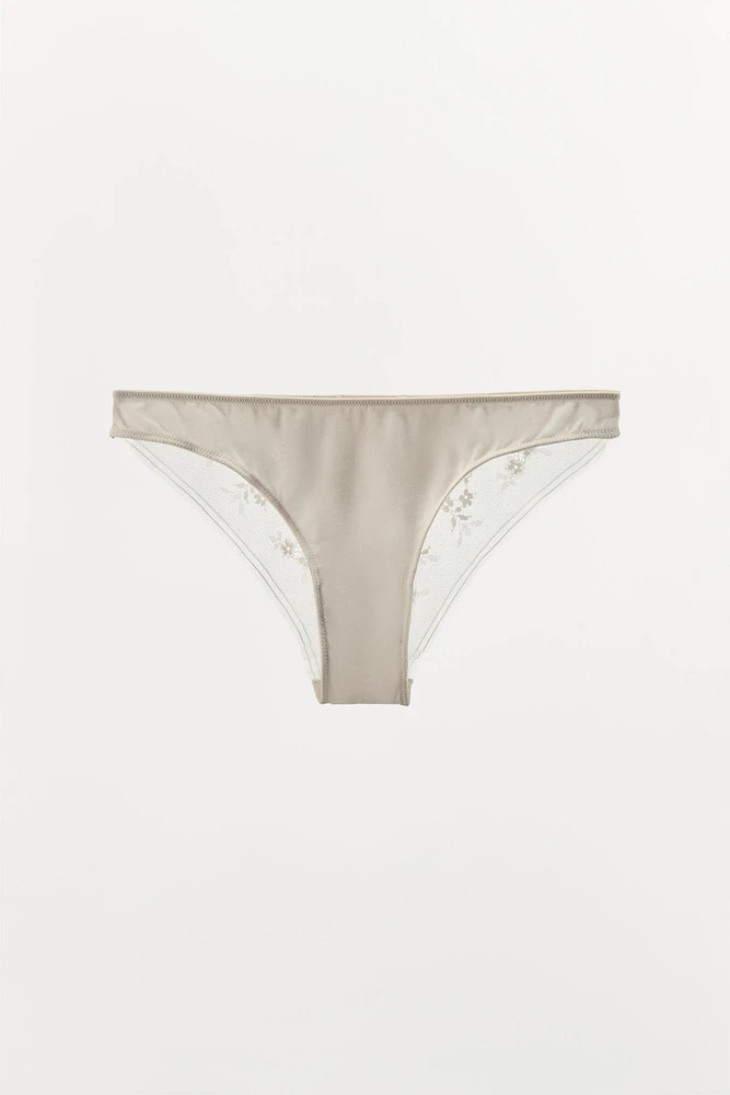 CULOTTE BIMATIÈRE À BRODERIES