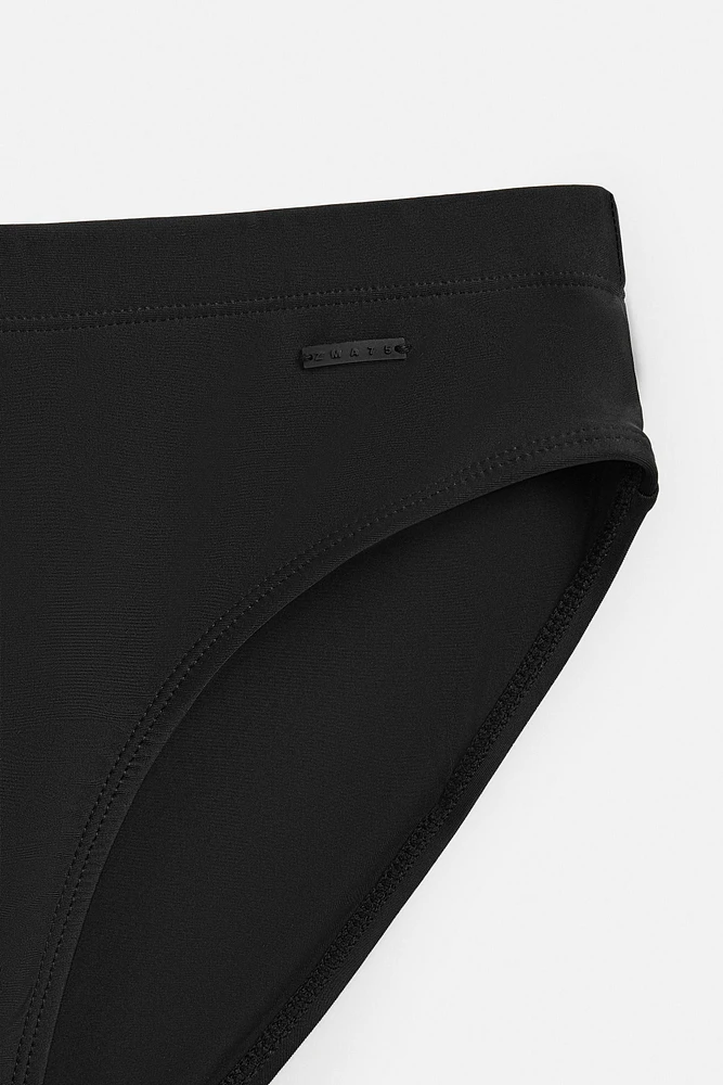 FITTED SWIM BRIEFS