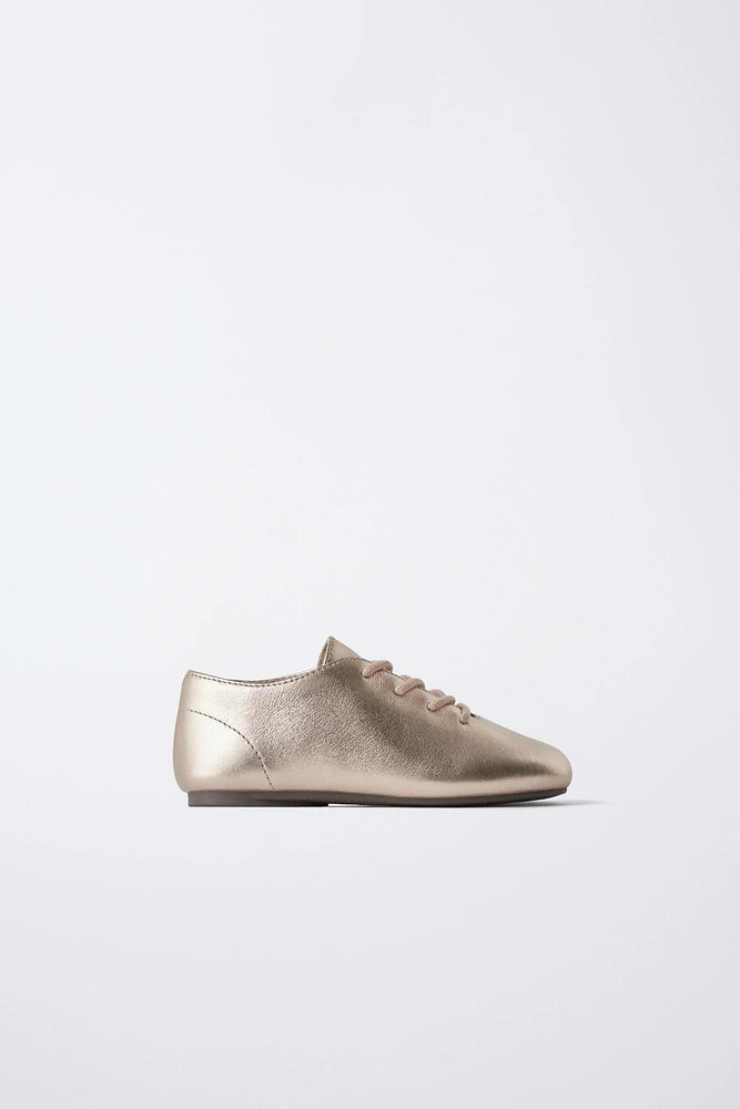 DERBYS EN CUIR