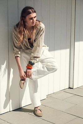 SPLIT LEATHER LACE-UP BALLET FLATS