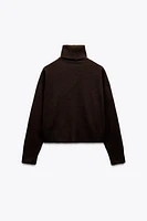 PLAIN HIGH COLLAR SWEATER