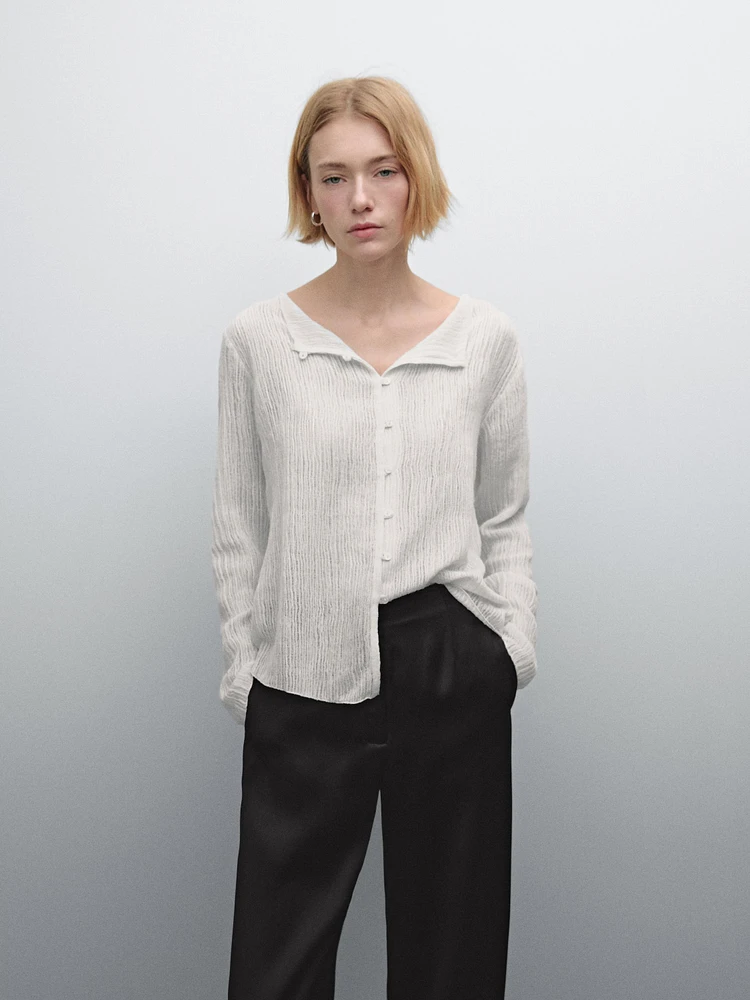 Pantalon fluide satiné et texturé