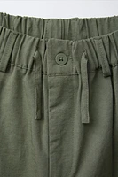 FLOWY PLEATED PANTS