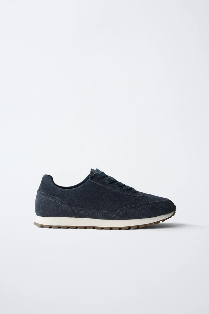 LEATHER SNEAKERS