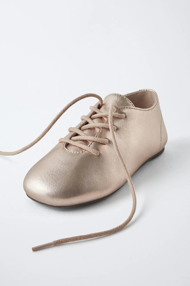 DERBYS EN CUIR