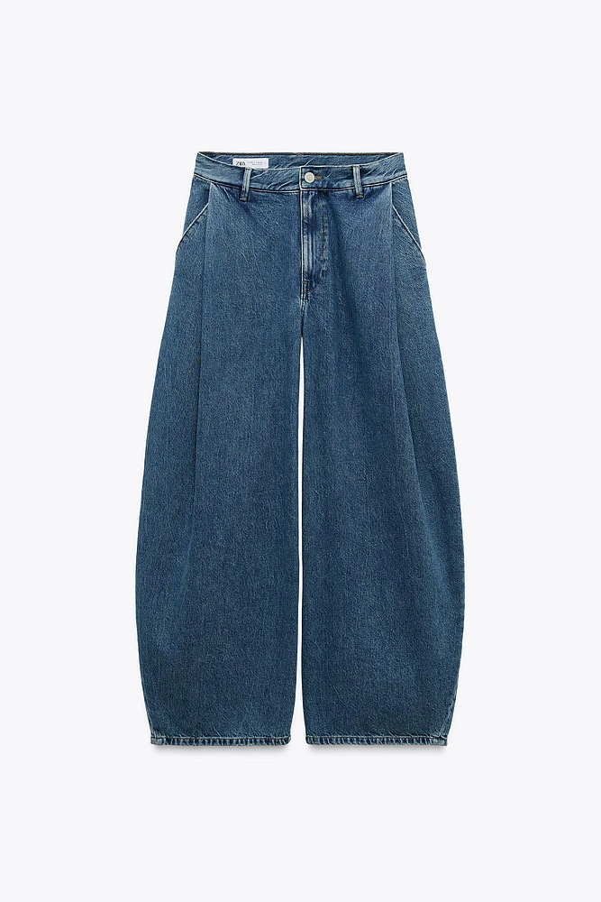TRF LOW-RISE PLEATED JEANS