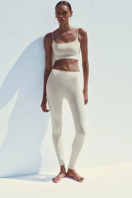SEAMLESS CROP TOP