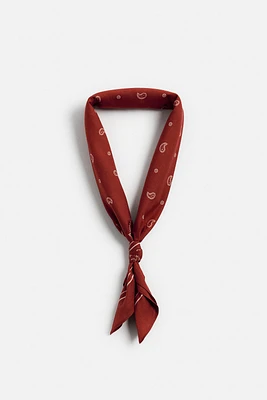 PAISLEY PRINT BANDANA