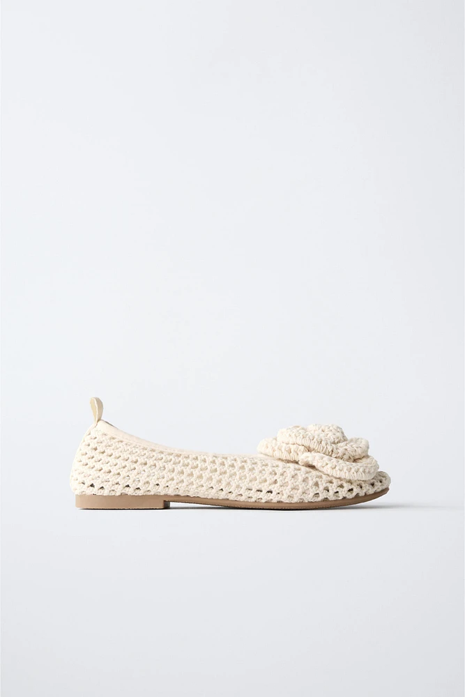 BALLERINES FLEUR CROCHET