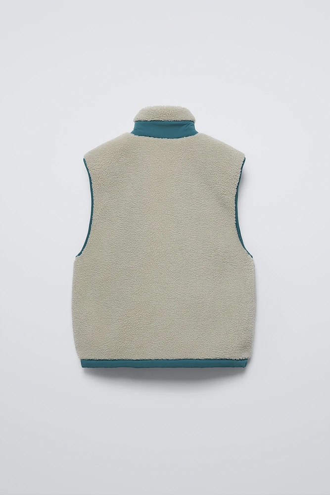 FAUX SHEARLING VEST SKI COLLECTION