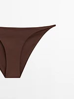 Bas de bikini fine lanière