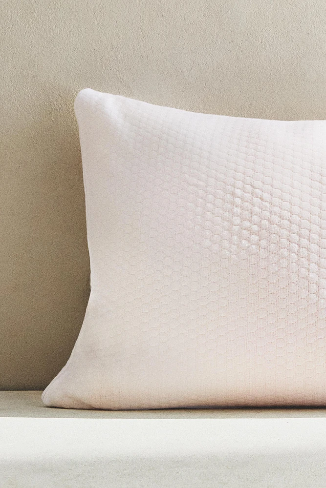 MEMORY FOAM FLAKES PILLOW