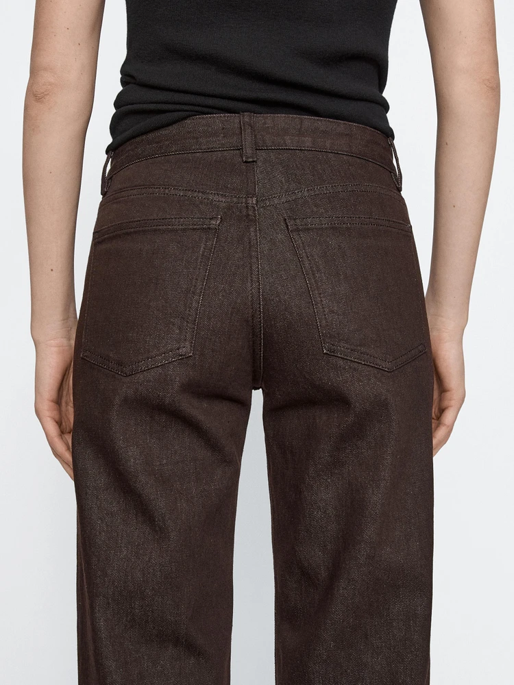 Wide-leg mid-rise jeans