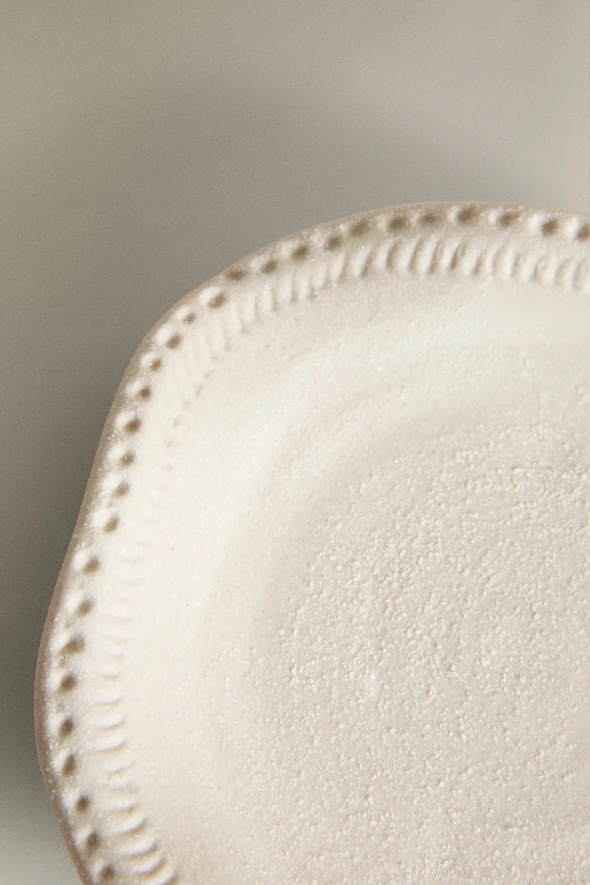 DECORATIVE IRREGULAR TRAY