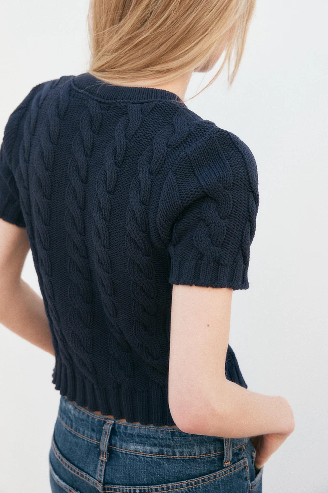 CONTRAST BUTTON KNIT JACKET