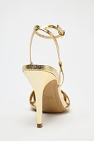 SANDALES À TALONS ET BRIDES EFFET MÉTALLISÉ