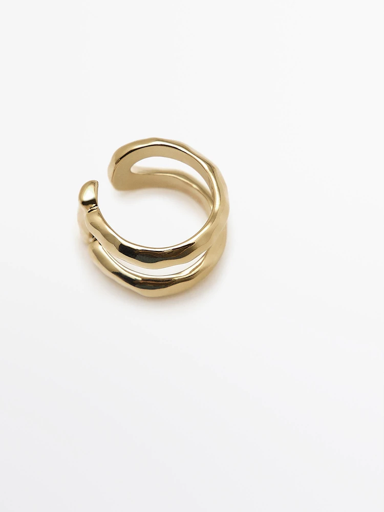 Horseshoe ring