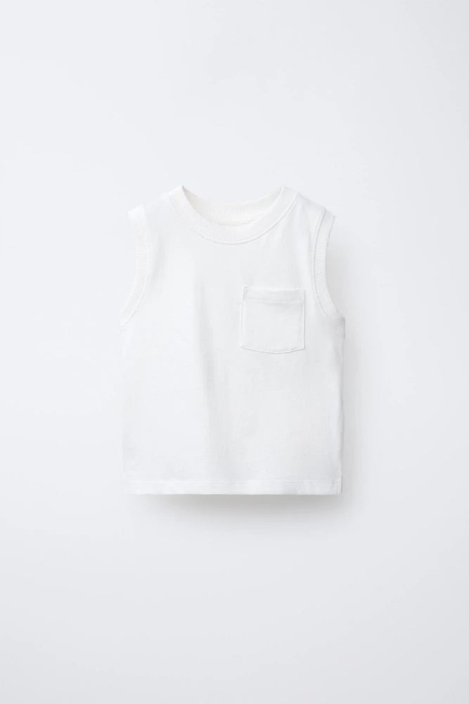 SLEEVELESS POCKET T-SHIRT