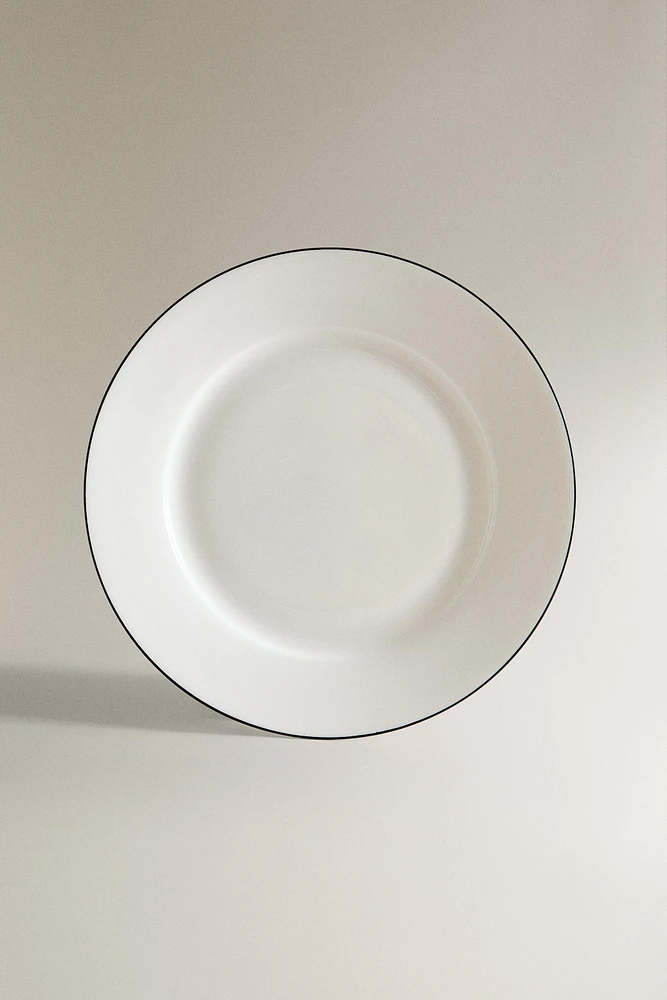 BONE CHINA DESSERT PLATE WITH BLACK RIM