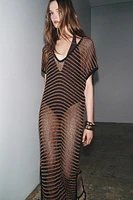 ROBE EN MAILLE OUVERTE