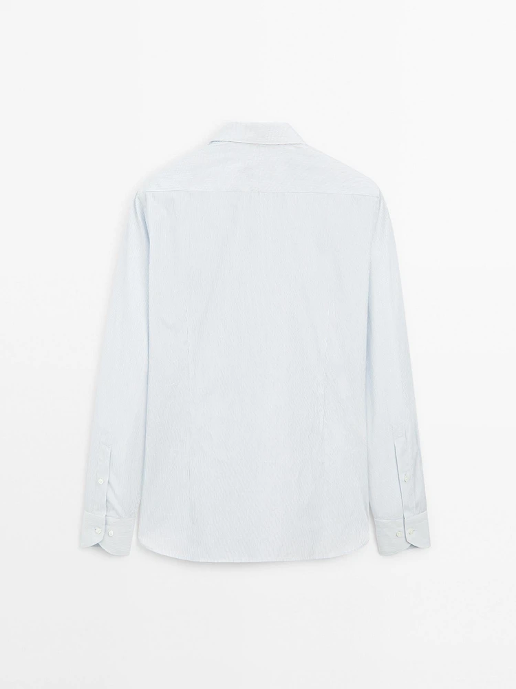 Chemise slim micro-rayures 100 % coton