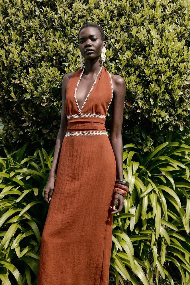 ROBE MI-LONGUE BRODÉE