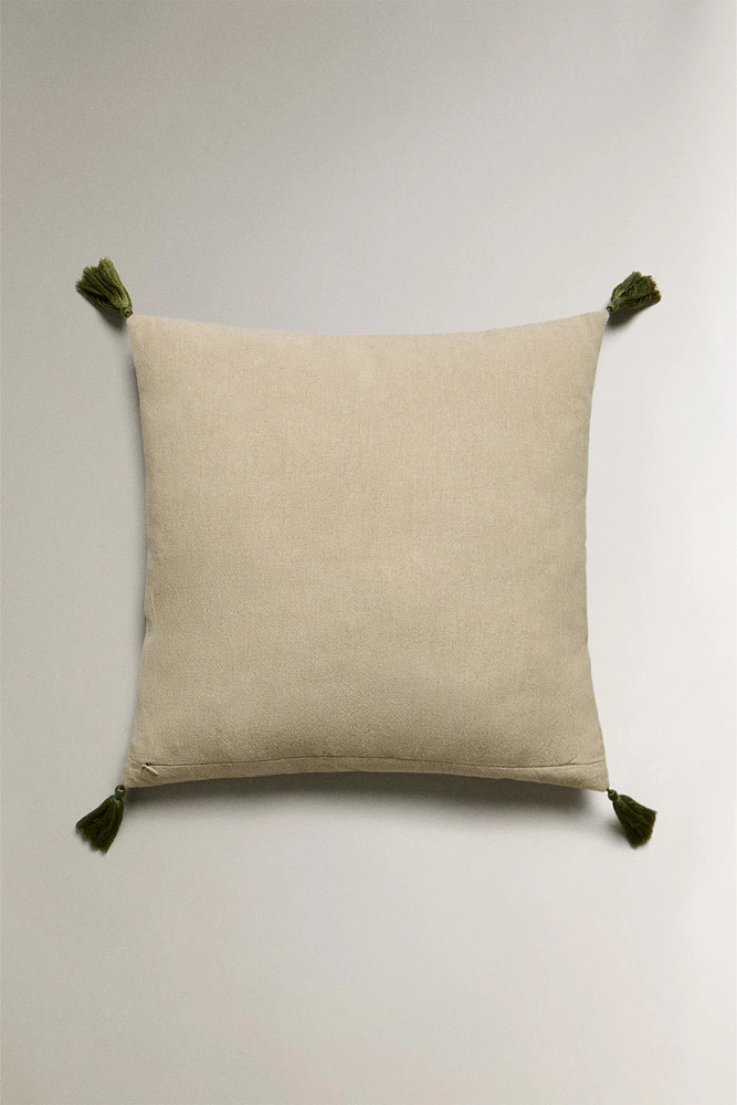 HOUSSE DE COUSSIN FLEUR ET POMPON