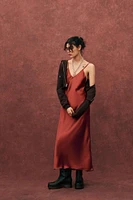 ROBE MI-LONGUE SATINÉE